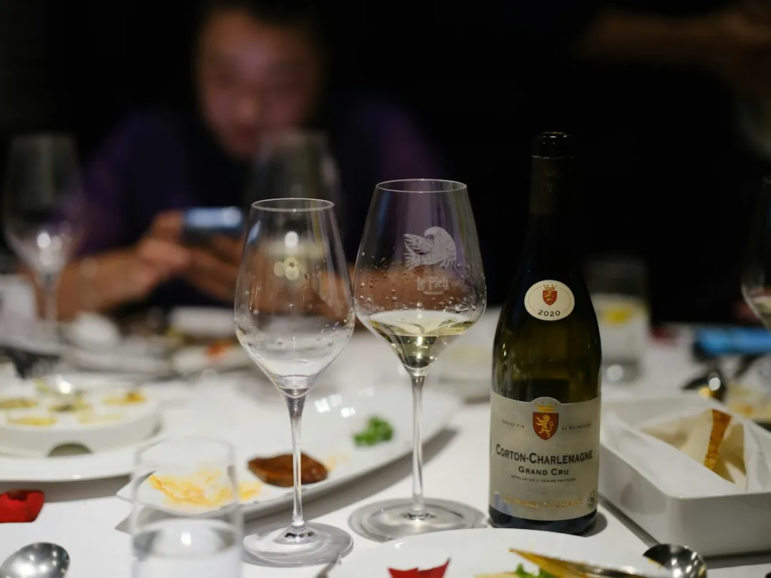 中医药健康产品研发中的传统工艺与现代科技融合路径解析